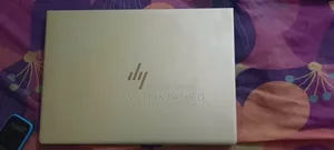 Laptop HP EliteBook 840 G8 8GB Intel Core i5 HDD+SSD 256GB