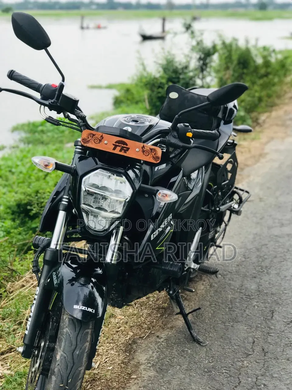 New Suzuki Gixxer 2025 Black