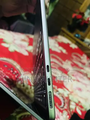 Laptop Apple MacBook Air 2023 M2 8GB Apple M2 SSD 256GB