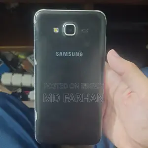 Samsung Galaxy J7 32 GB Black