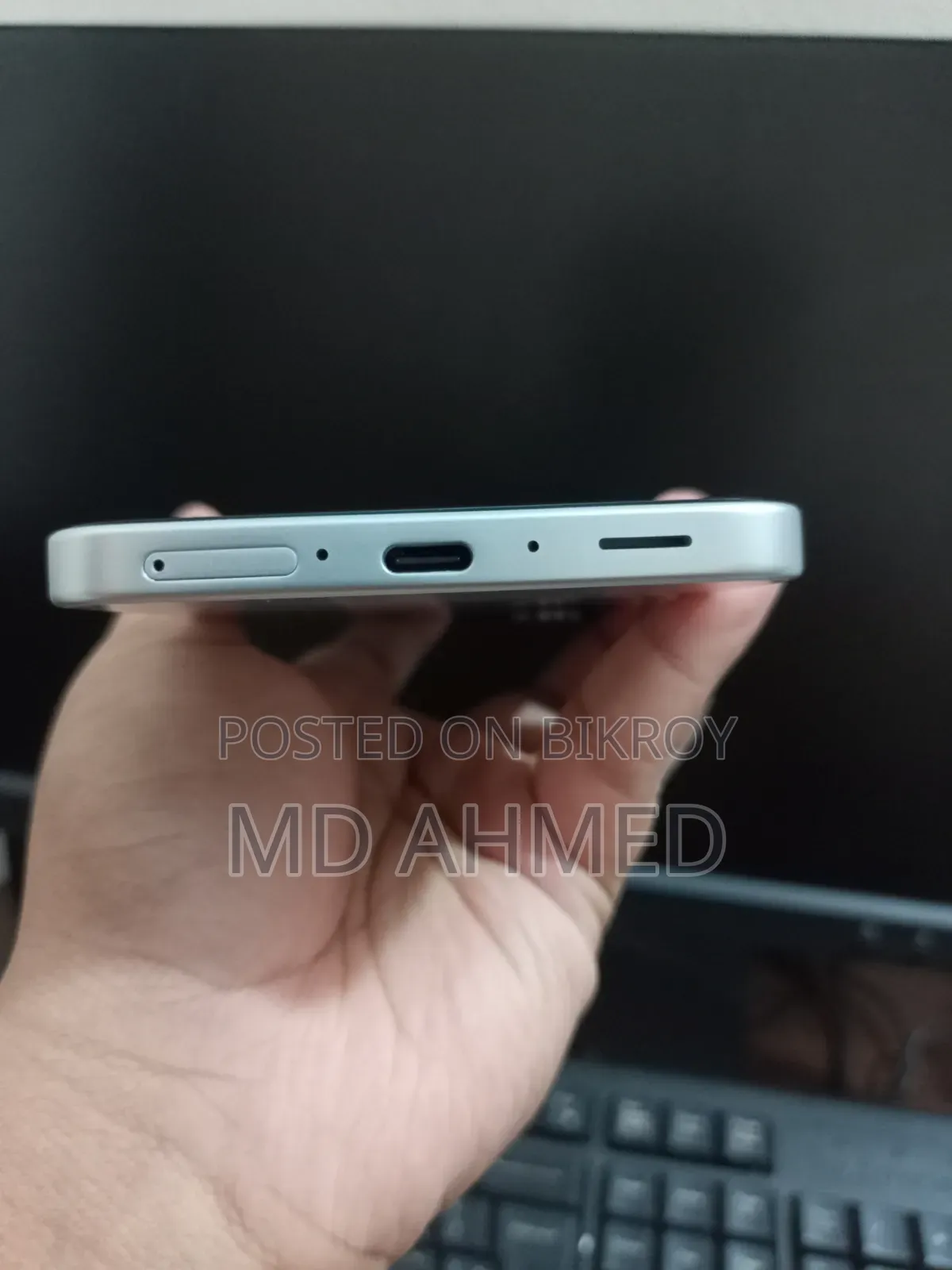 স্যামসাং গ্যালাক্সি এ৩৬ ১২৮ জিবি সাদা