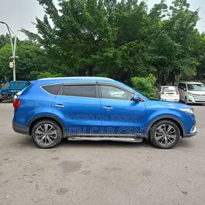 DFSK Glory 580 Luxury 2021 Blue