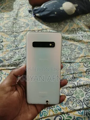 স্যামসাং গ্যালাক্সি এস১০ ১২৮ জিবি হোয়াইট
