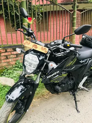 New Suzuki Gixxer 2025 Black