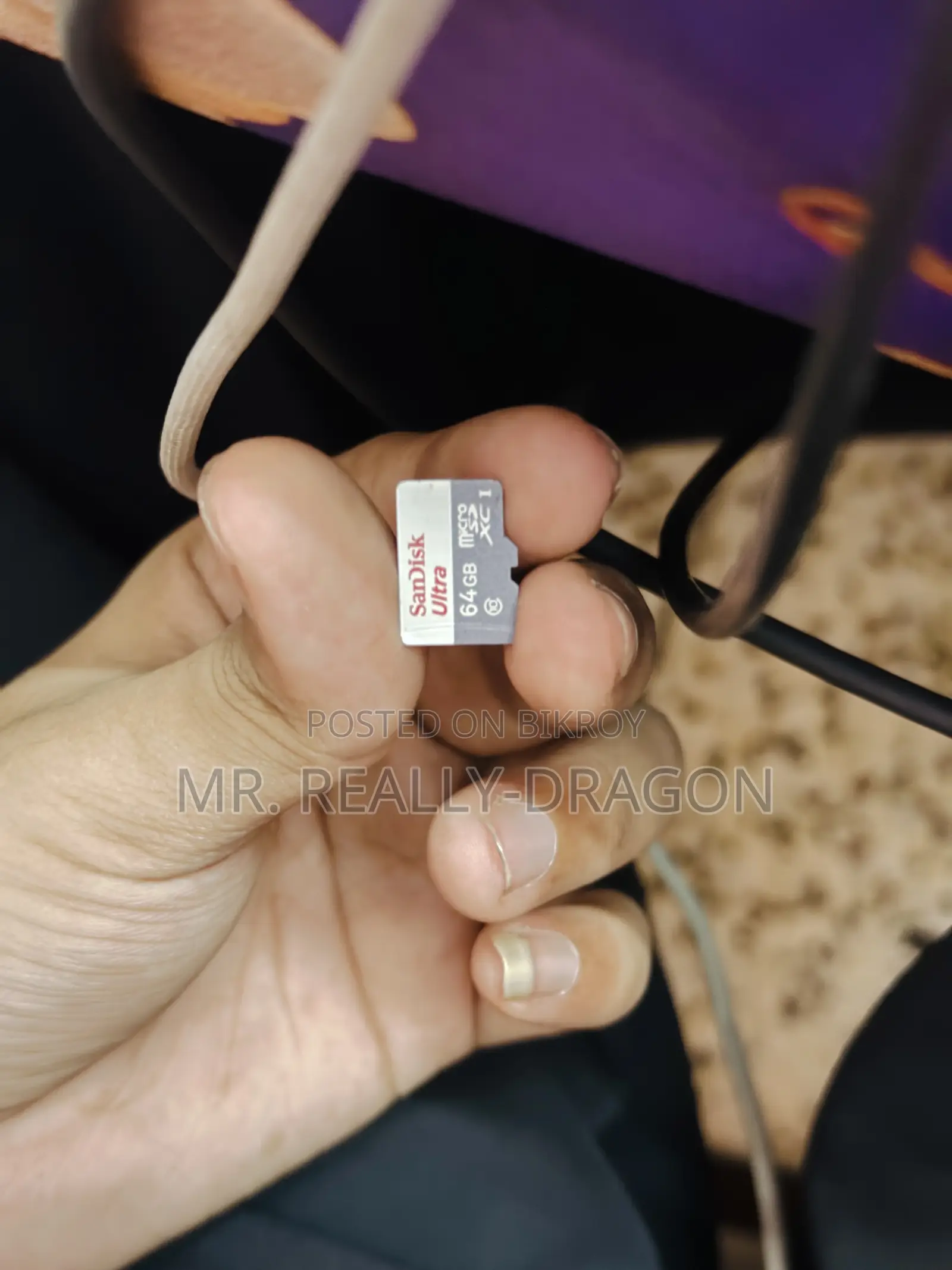 64 Gigabytes Sandisk Ultra Memory Card