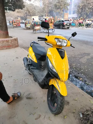 রানার স্কুটি-১১০ ২০২০ ইয়েলো