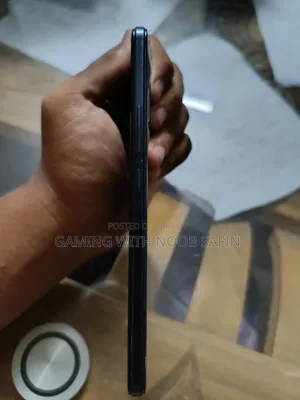 Vivo Y75 128 GB Black