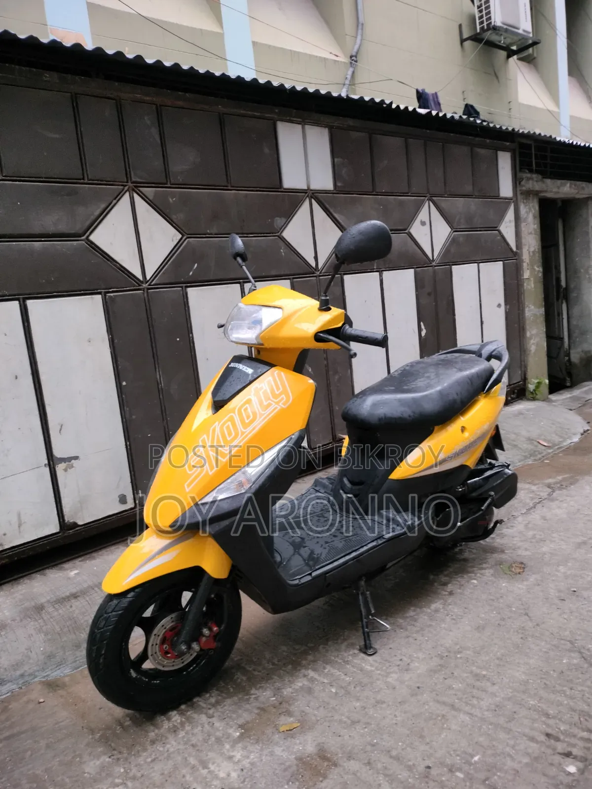রানার স্কুটি-১১০ ২০২০ ইয়েলো