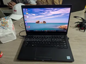 ল্যাপটপ Dell Latitude 7390 2-in-1 16GB Intel Core i5 SSD 256GB