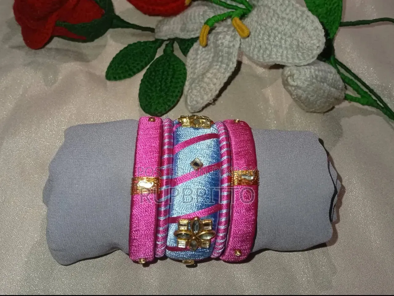 হ্যান্ডমেড চুড়ি
