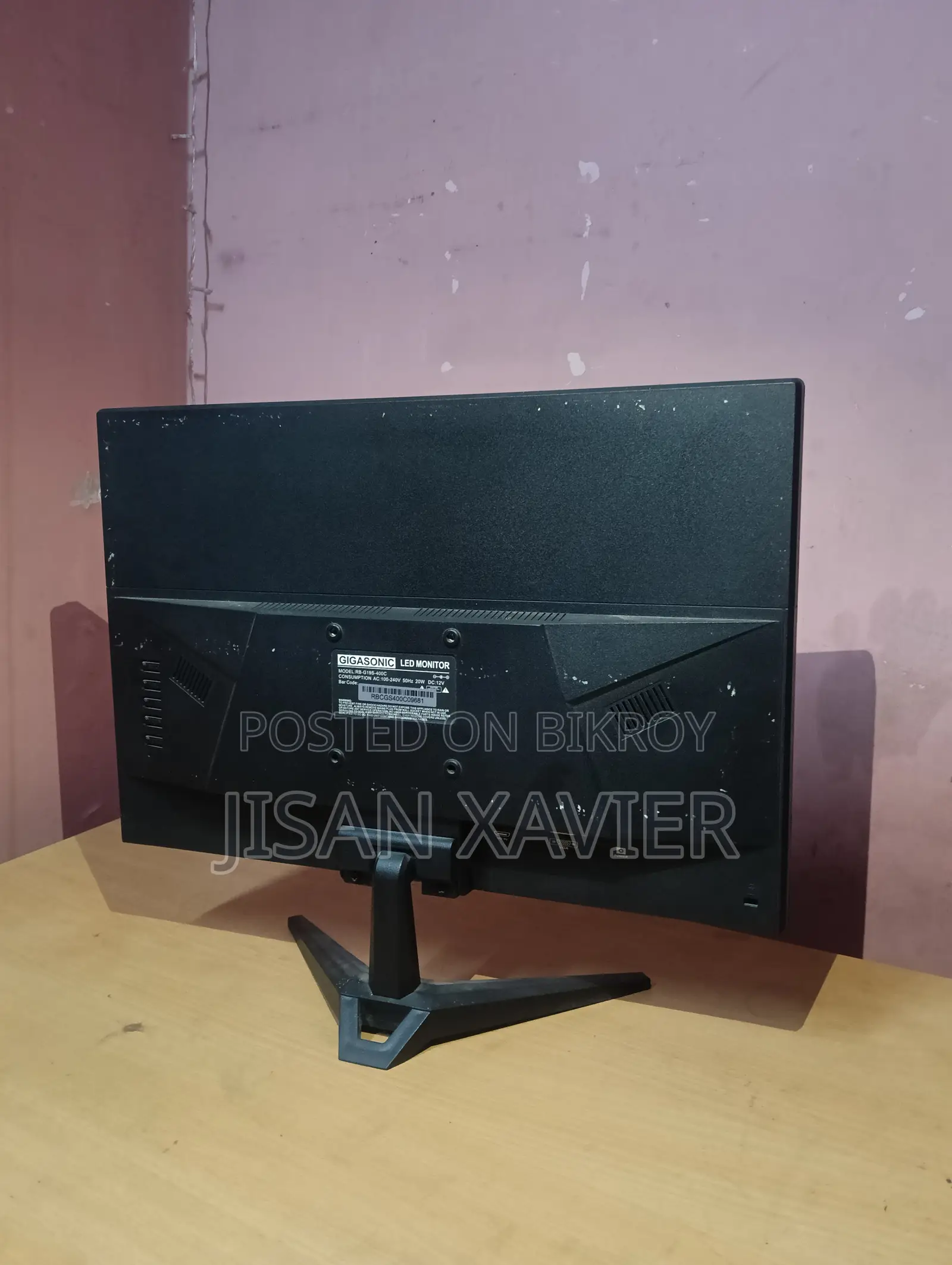 Gigasonic RB-G19S-400C ১৯ ইঞ্চি এইচডি এলইড মনিটর বিক্রয়ের জন্য