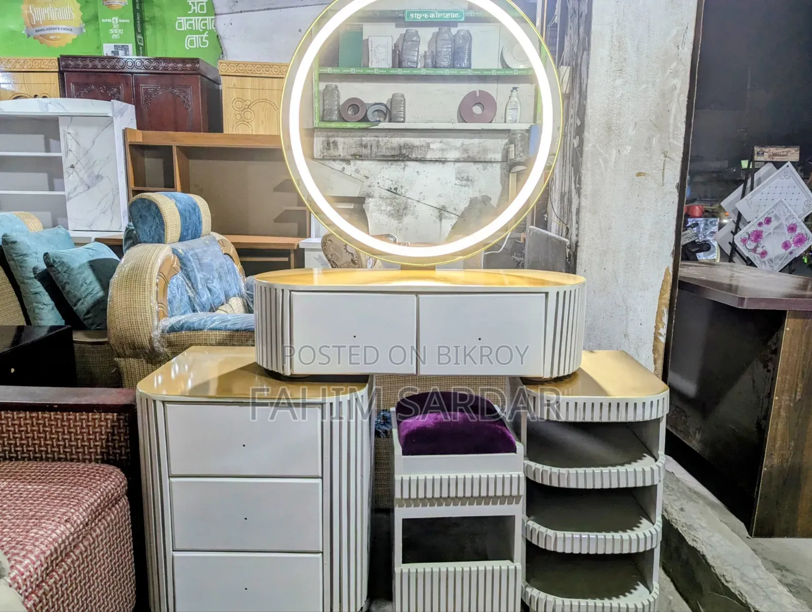 Makeup Vanity