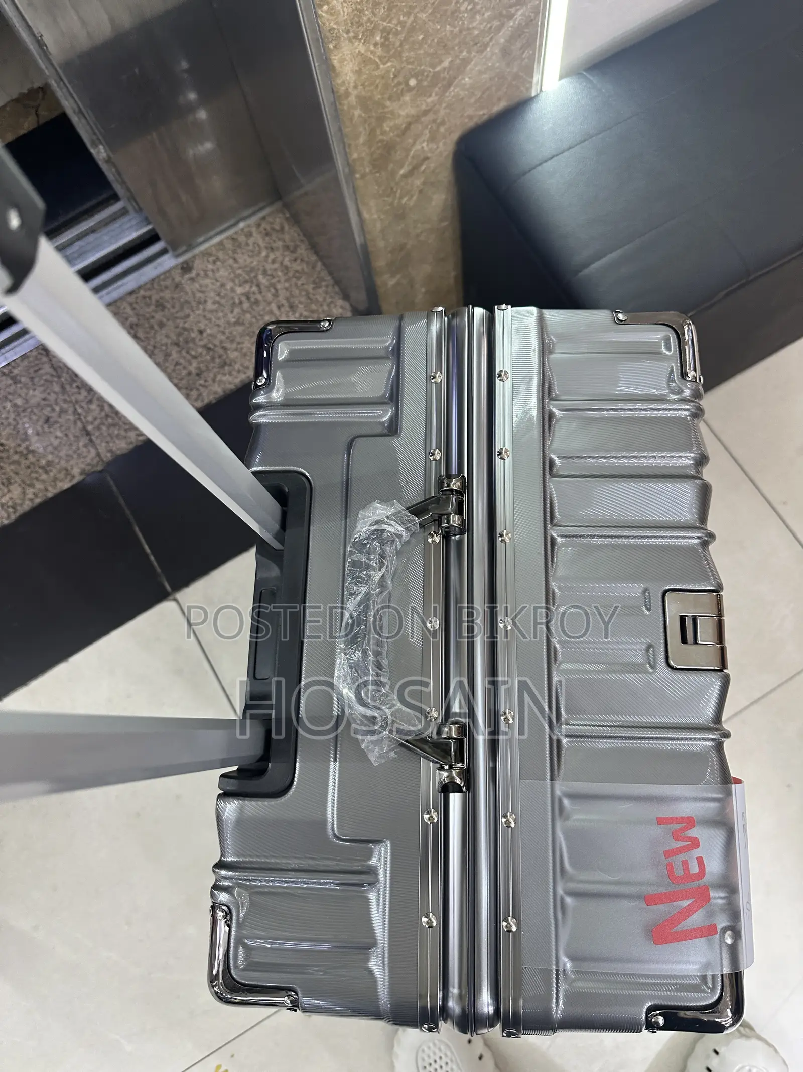 Aluminum Frame Hardshell Trolley Luggage 24"