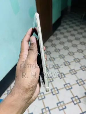 অ্যাপল আইফোন ৬ প্লাস ৬৪ জিবি হোয়াইট