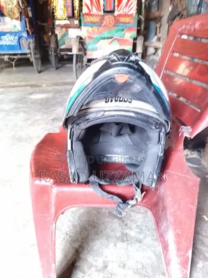 Helmet very good and safe