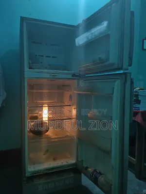 রেফ্রিজারেটর