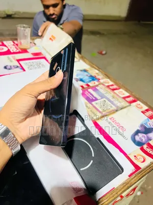 ইনফিনিক্স জিটি ২০ প্রো ১২ জিবি
