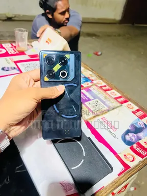 ইনফিনিক্স জিটি ২০ প্রো ১২ জিবি