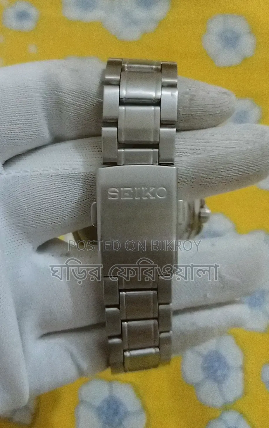অরিজিনাল সিকো ক্রোনোগ্রাফ কোয়ার্টজ ওয়াচ ৭৫% ফ্রেশ কন্ডিশন
