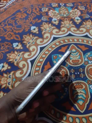 অ্যাপল আইফোন ১১ ১২৮ জিবি হোয়াইট