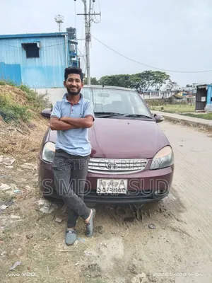 Tata Indigo 2016 Maroon