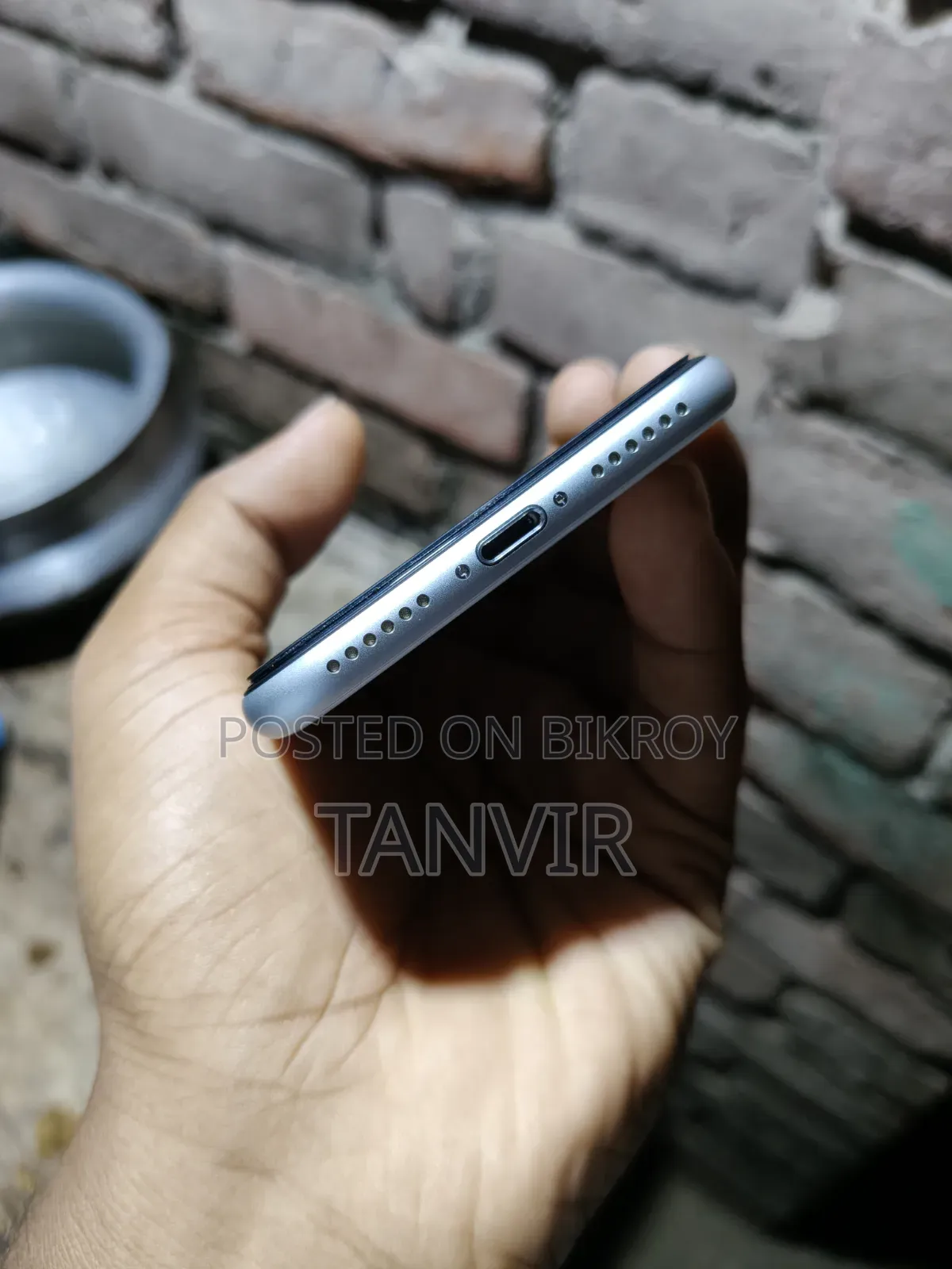 নিউ অ্যাপল আইফোন এসই (২০২০) ৬৪ জিবি হোয়াইট