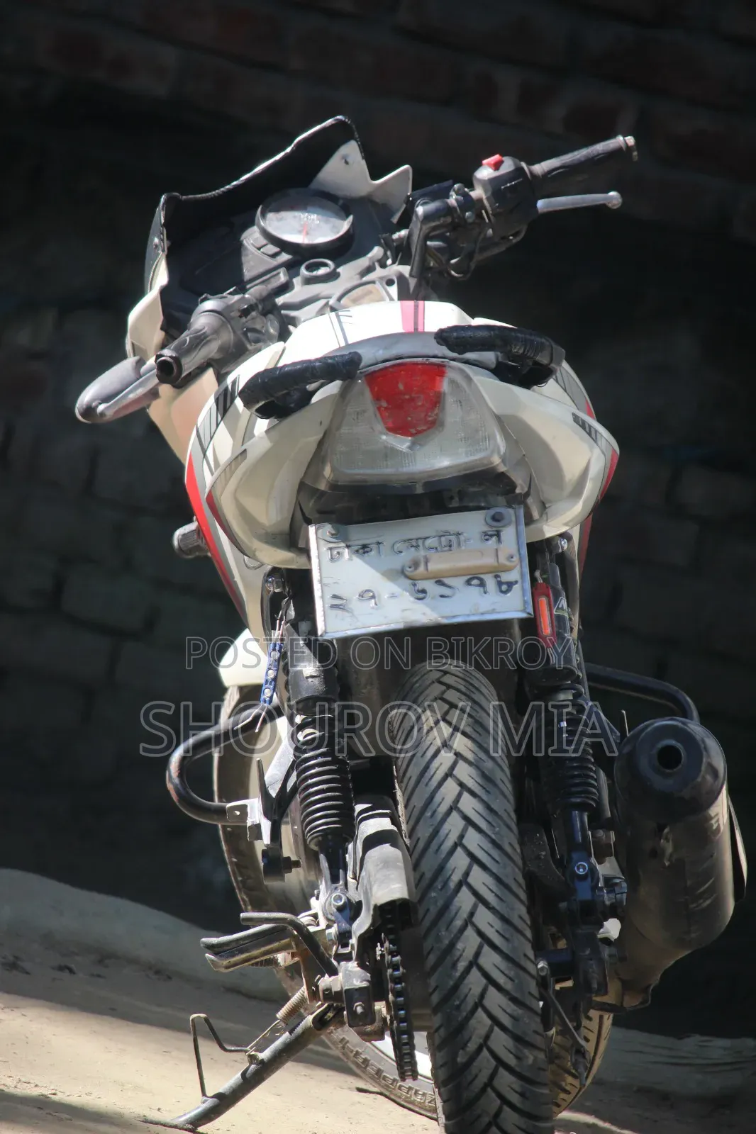 TVS Apache RTR 160 2V 2018 White