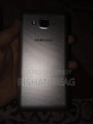 Samsung Folder2 8 GB Gold