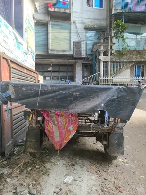 মোটরসাইকেল ২০২৬ নীল