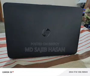 Laptop HP 4 Gigabytes RAM Intel Core i5 Processor 128 Gigabytes Solid State Drive
