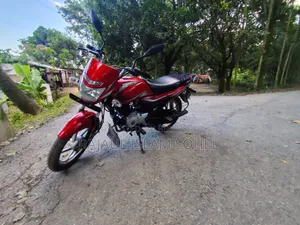 Bajaj Platina 100 2025 Red