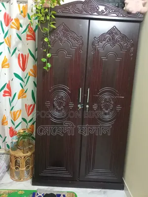 পুরাতন ফার্নিচার নতুন কন্ডিশনের