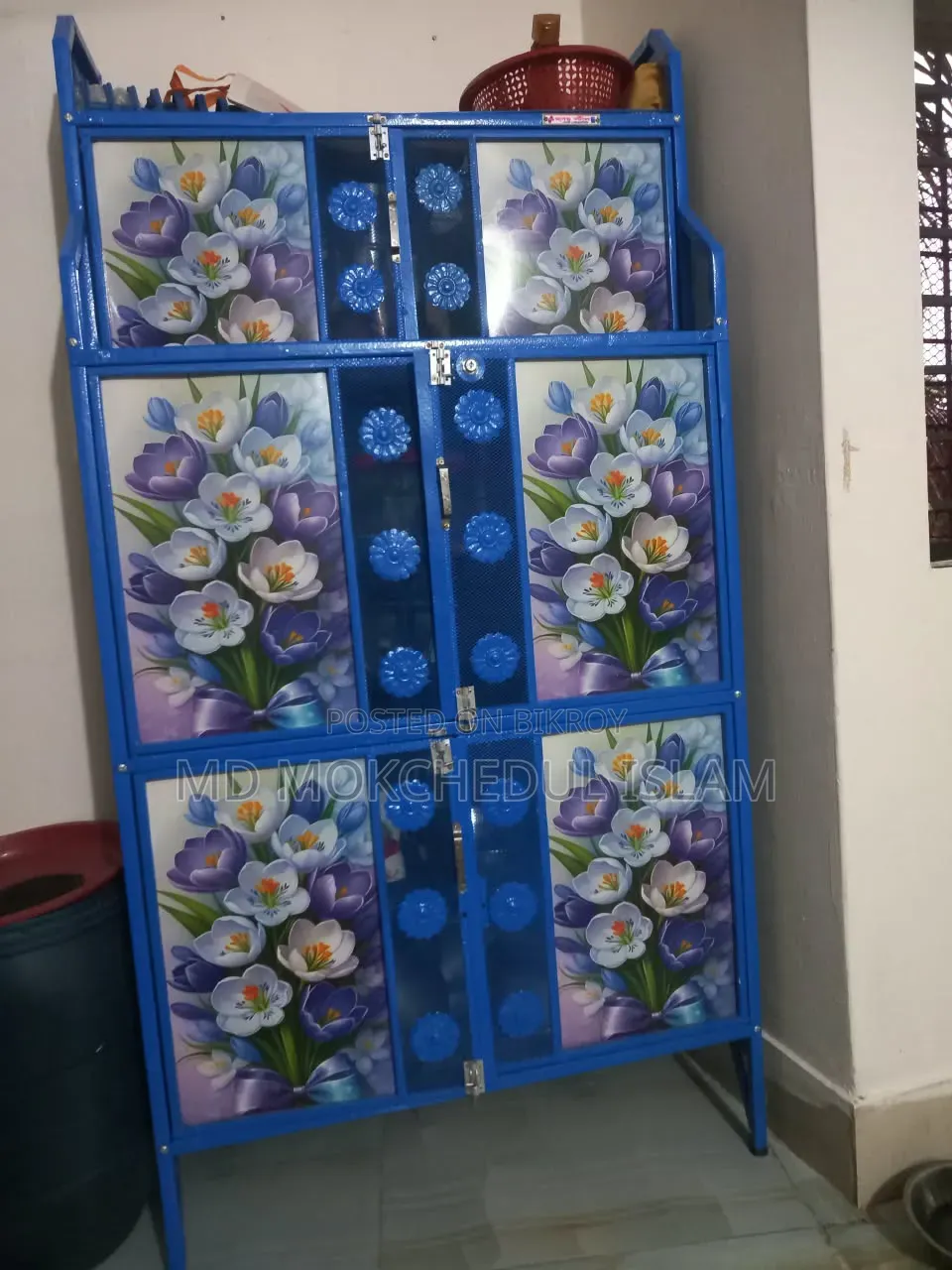 এই কিচেন রেকটি বিক্রি করব।