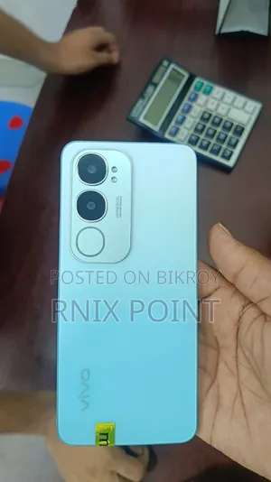 ভিভো ওয়াই০৫ এবং টেকনো স্পার্ক ২০সি ডিসপ্লে সেল হবে।