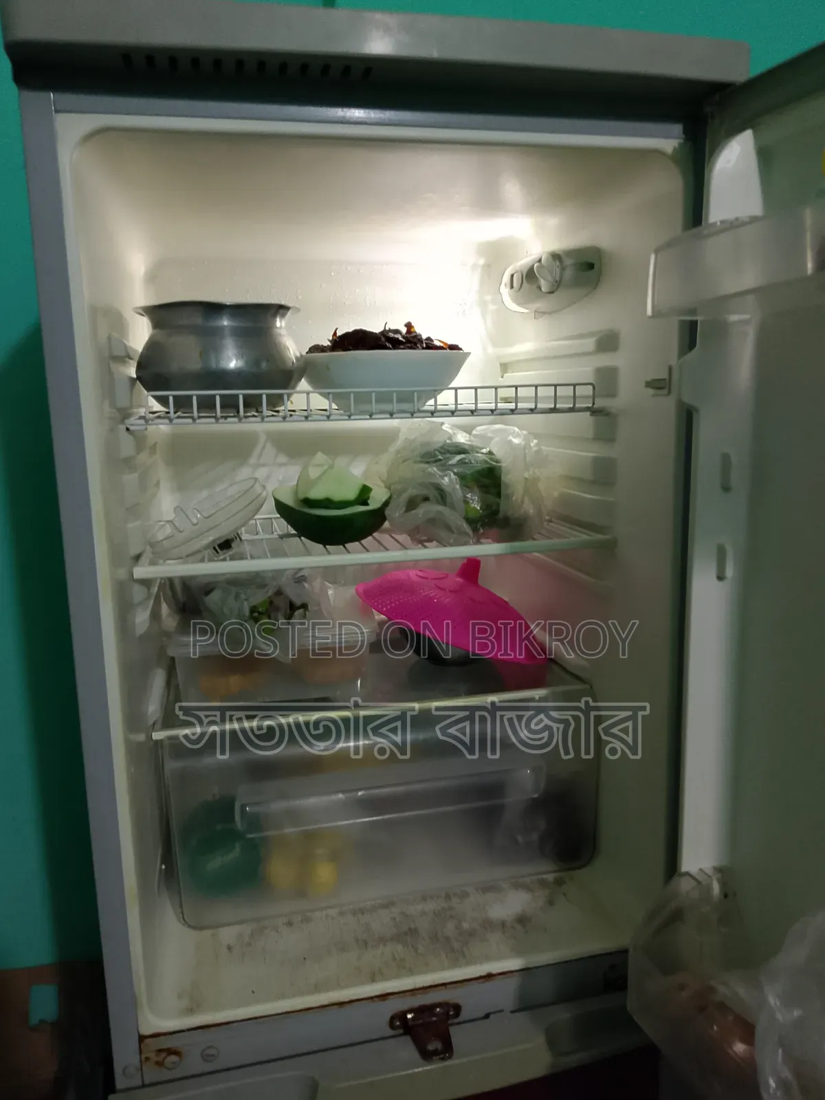 এই ফ্রিজটি বিক্রি হবে