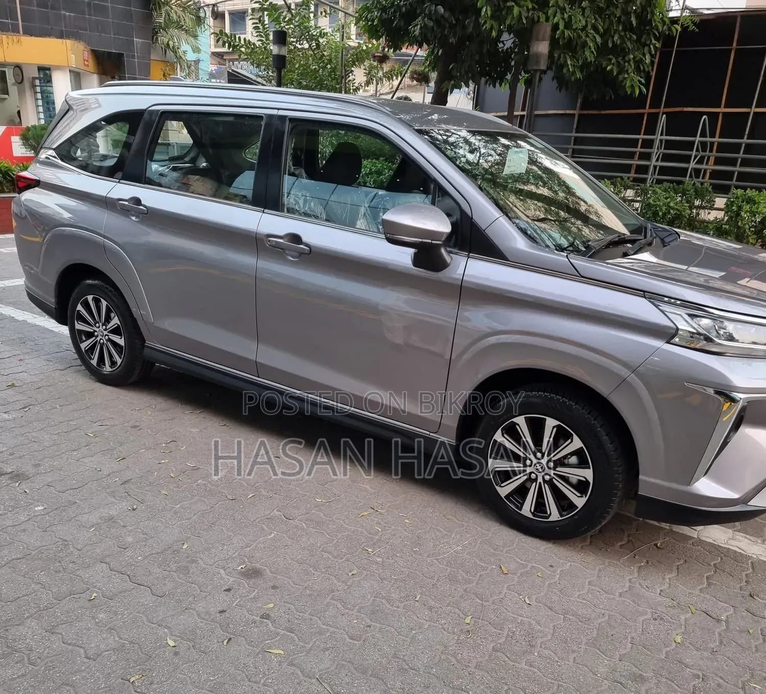 New Toyota Veloz 1.5 CVT FWD 2022 Purple