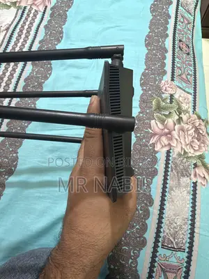 আসুস হাই পারফরম্যান্স ওয়াইফাই রাউটার