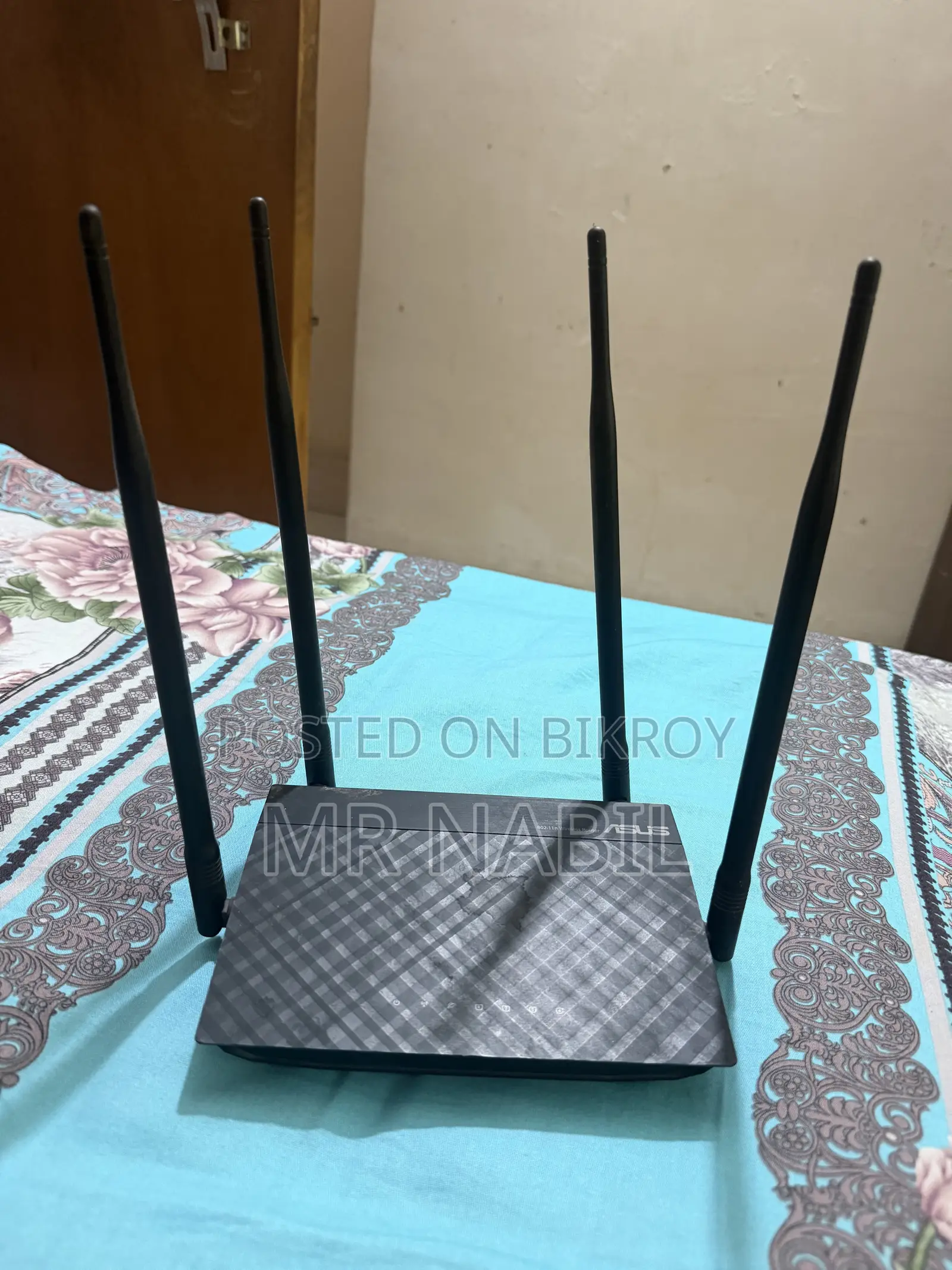 আসুস হাই পারফরম্যান্স ওয়াইফাই রাউটার
