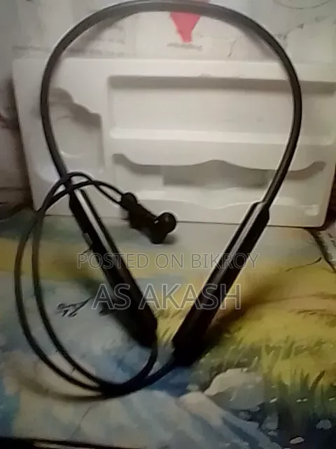 Original Oreimo Nik Brand Vimex Earbuds