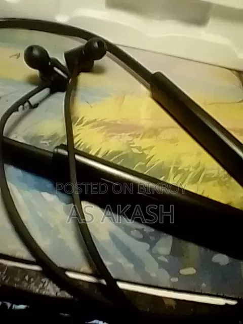 Original Oreimo Nik Brand Vimex Earbuds