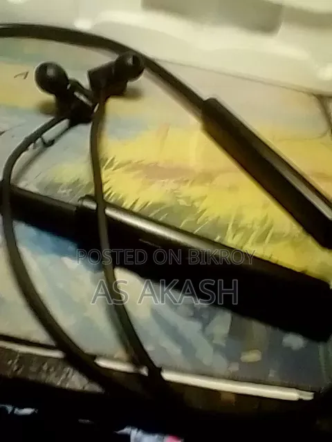 Original Oreimo Nik Brand Vimex Earbuds