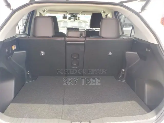 Toyota Yaris Cross 2021 Pearl