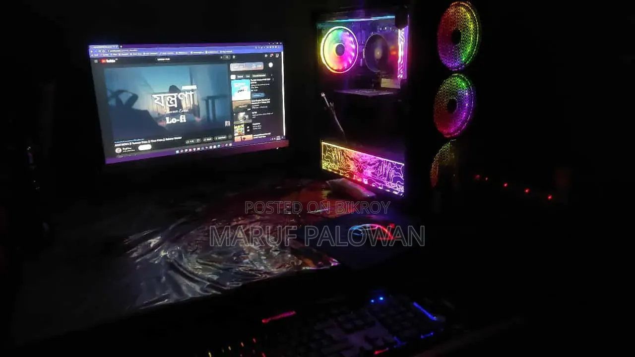 Desktop Computer Gigabyte 8GB AMD Ryzen 5 SSD 1T