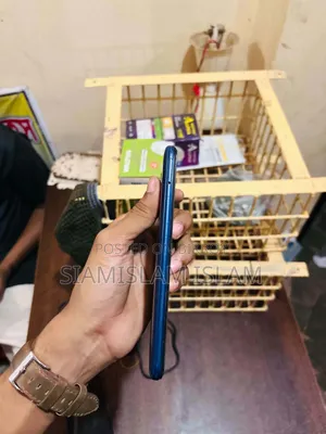 Samsung Galaxy A30s 128 GB Blue