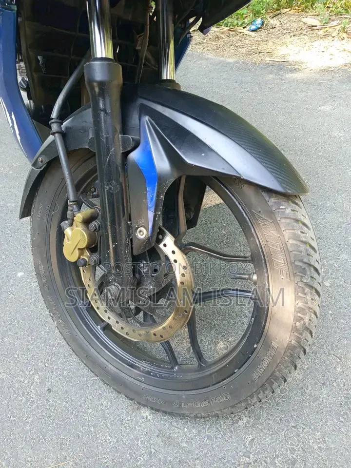 Bajaj 2016 Blue