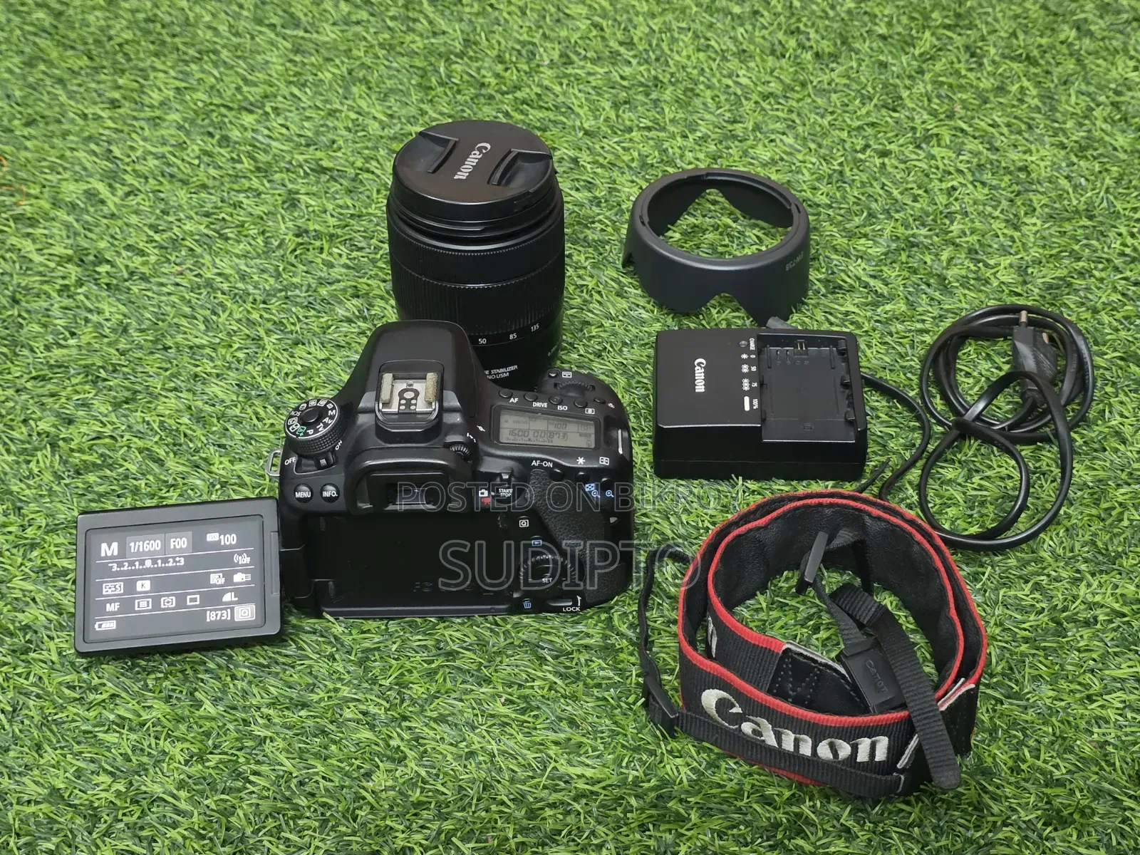 Canon 80D DSLR