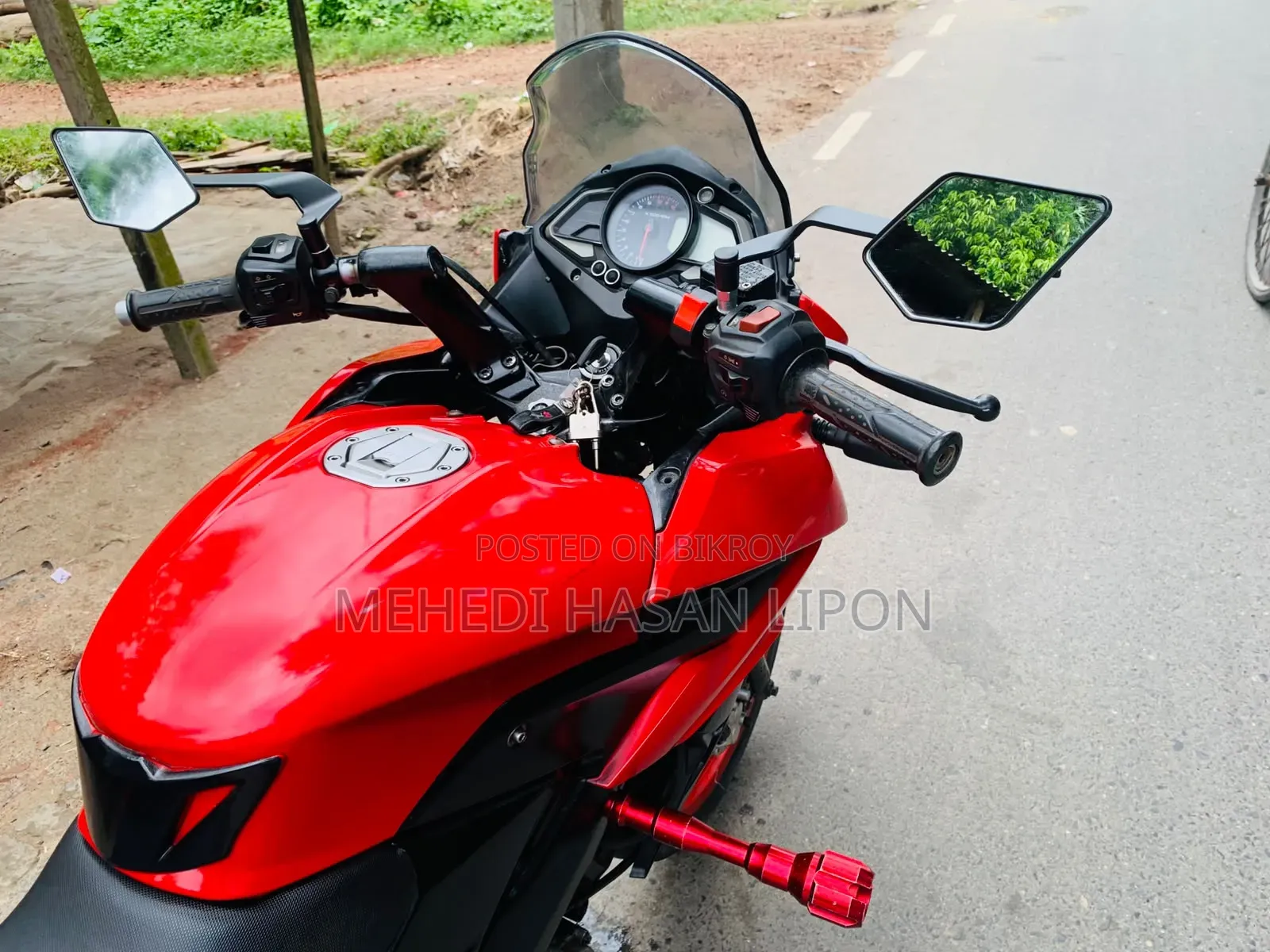 বাজাজ পালসার ১৫০ ২০১৭ রেড