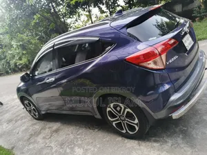 হোন্ডা ভেজেল ২০১৫ নীল