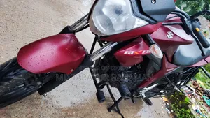 Suzuki Gixxer 2022 Red