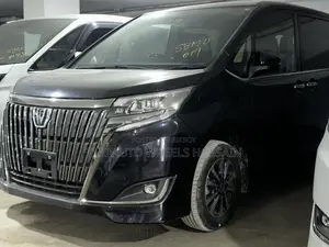 Toyota Esquire 2.0 All-Wheel Drive (7 seater) 2021 Black